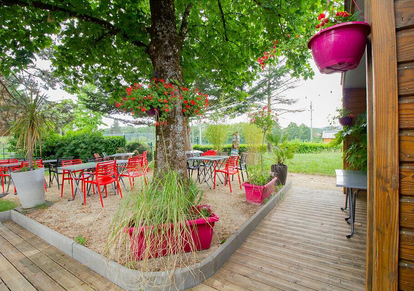 Annonces immobilières restaurants à Annecy - FONDS DE COMMERCE à CEDER - 110m² - CRAN GEVRIER