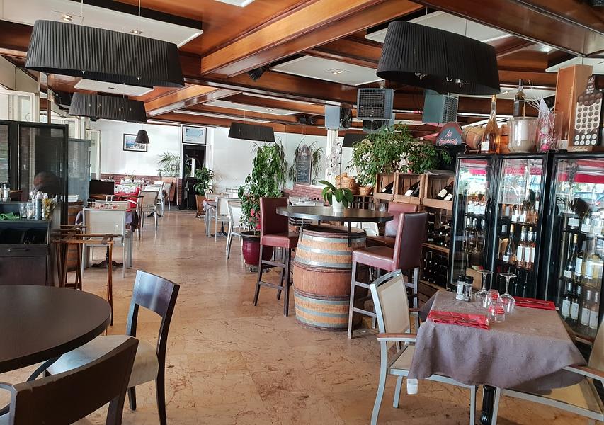Fonds de commerce restauration à Le Lavandou - Restaurant bar brasserie glaciers 