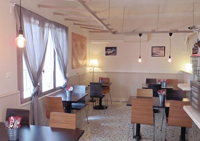 Achat restaurant à Nîmes - Pizzeria à emporter et sur place - Affaire très stable avec notoriété dans le GARD à proximité de Nîmes